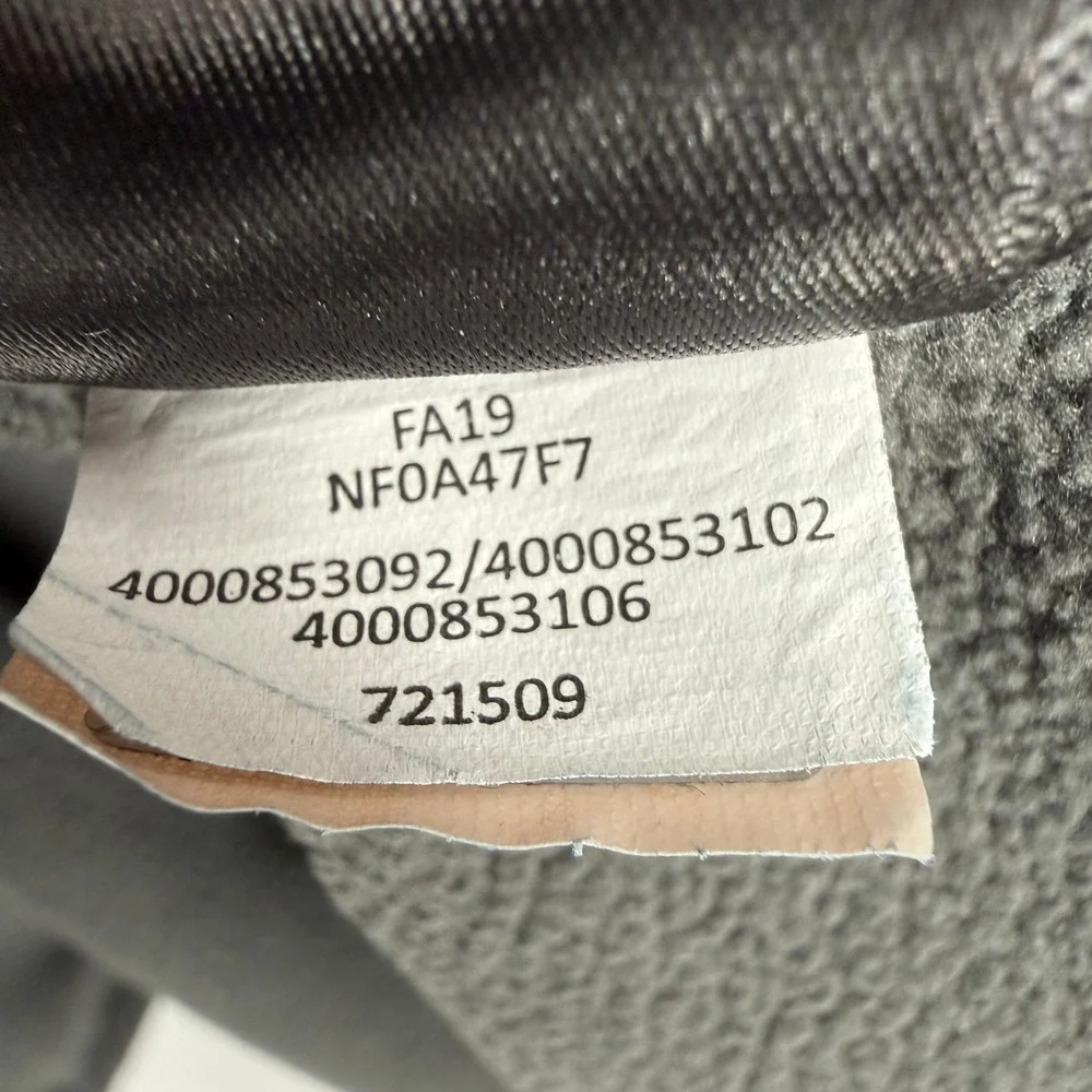 The North Face Mens Charcoal Gray‎ 1/4 Zip Fleece Pullover  XL Stock Yards